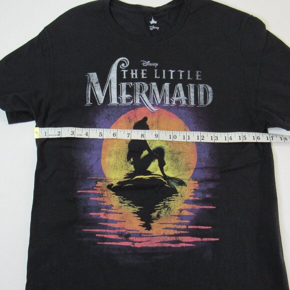 Disney The Little Mermaid Princess Ariel Graphic T-Shirt Adult Unisex Size S - Picture 4 of 5